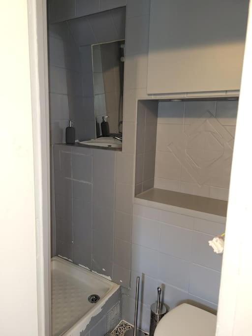 Fully Equipped Apartment 2 To 4 Beds 마르세유 외부 사진